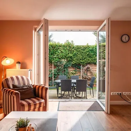 Ferienhaus Viereck - 2-5 Personen, Inkl Waeschepakete Rettin