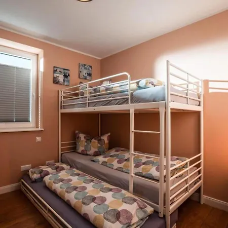 Ferienhaus Viereck - 2-5 Personen, Inkl Waeschepakete Lejlighed *